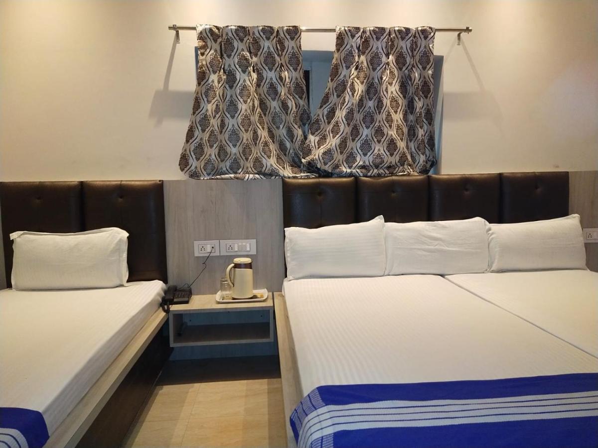 ורנאסי Hotel Gateway Kailash מראה חיצוני תמונה